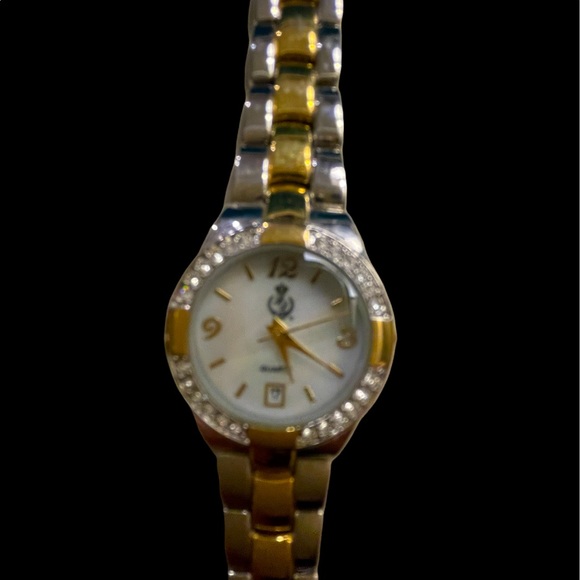 New Premier Quartz Watch w/Date,Mother of Pearl Face & Rhinestones.Needs Battery - Picture 3 of 6